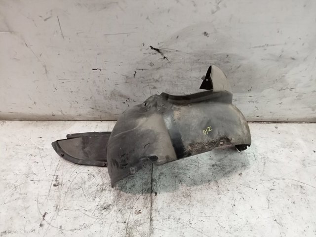 Nadkole błotnika przedniego lewe 6J0809957A VAG