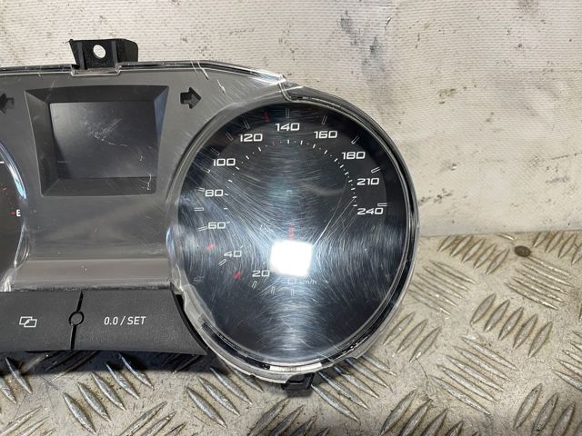 Deska rozdzielcza 6J0920800L VAG