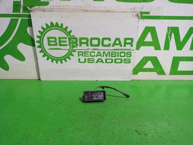Lampa oświetlenia tylnej tablicy rejestracyjnej 6J0943021 VAG