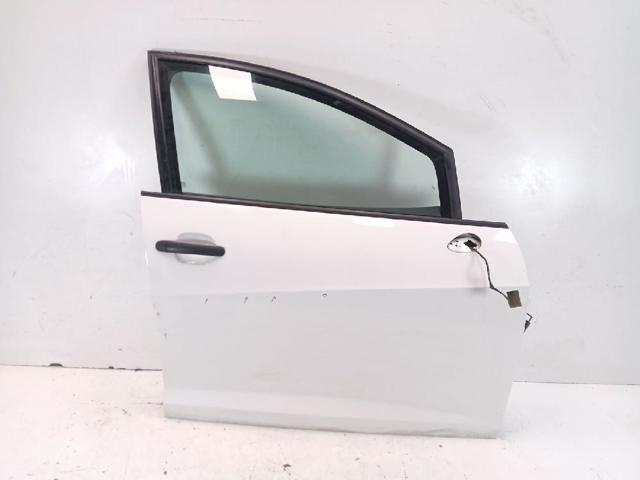 Drzwi przednie prawe 6J4831056 VAG