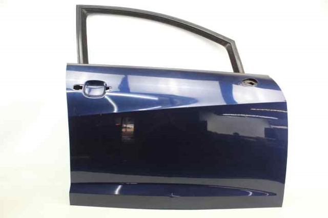 Drzwi przednie prawe 6J4831056 VAG