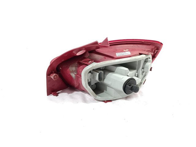 Lampa zespolona tylna lewa 6J4945095A VAG