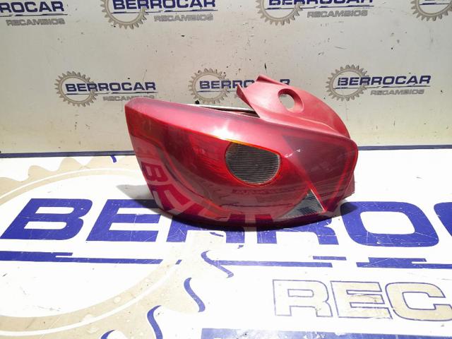 Lampa zespolona tylna lewa 6J4945095C VAG