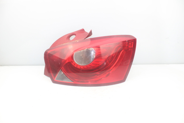 Lampa zespolona tylna prawa 6J4945096C VAG