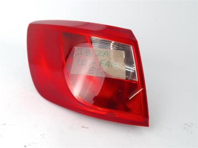 Lampa zespolona tylna lewa zewnętrzna 6J8945095 VAG/Seat