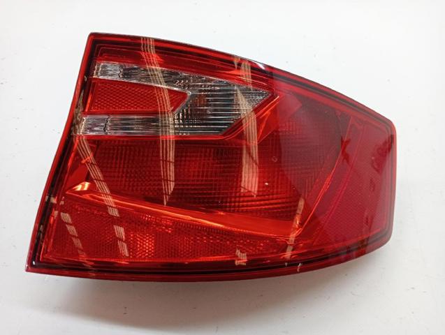 Lampa zespolona tylna prawa zewnętrzna 6JH945096B VAG