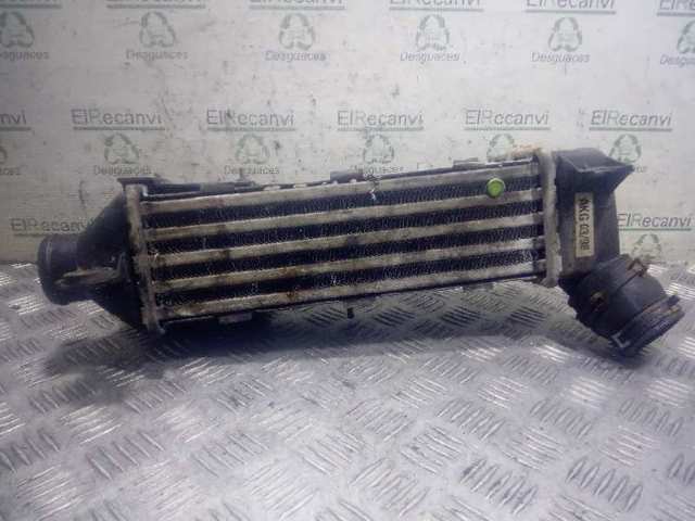 Chłodnica intercoolera Volkswagen Caddy 2 9K9