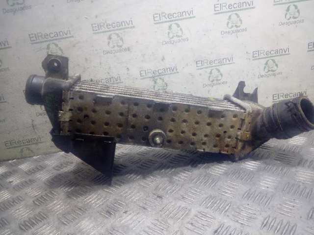 Chłodnica intercoolera Volkswagen Caddy 2 9K9