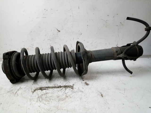 Amortyzator przedni 6K0413031F VAG