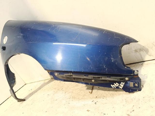 Błotnik przedni prawy Volkswagen Caddy 2 9K9