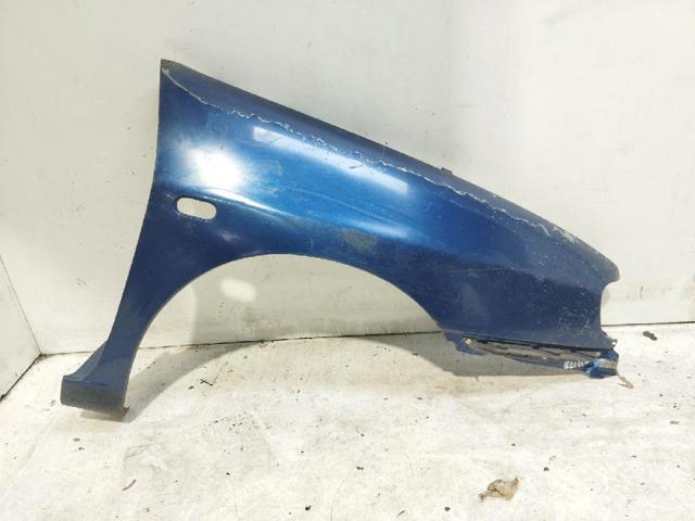 Błotnik przedni prawy Volkswagen Caddy 2 9K9