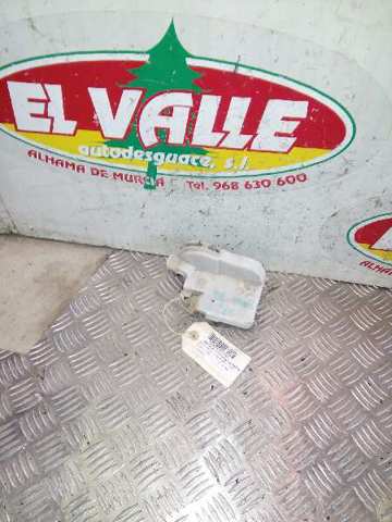 Zamek drzwi przednich prawych 6K1837016G VAG