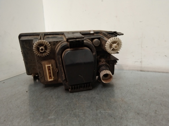 Reflektor prawy 6K1941010Q VAG