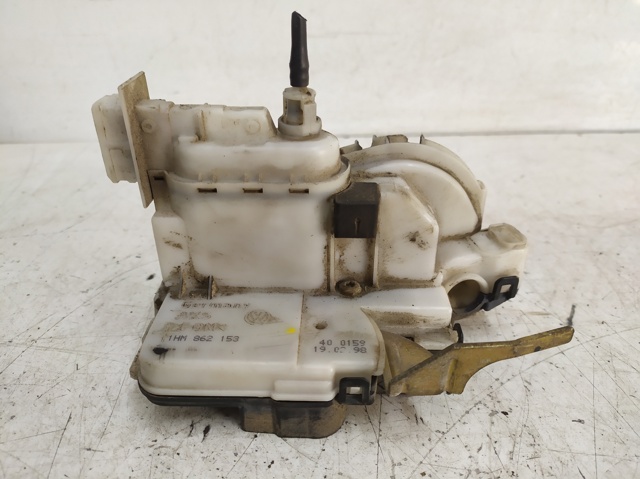 Zamek drzwi przednich lewych 6K4837015A VAG