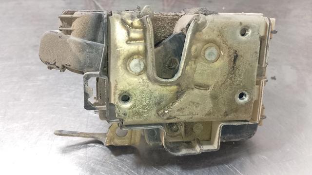 Zamek drzwi przednich lewych 6K4837015A VAG