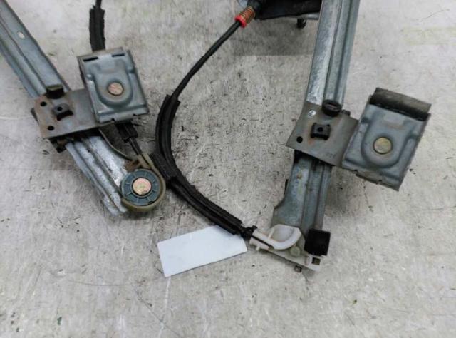 Mechanizm podnoszenia szyby drzwi przednich prawych 6K4837402 VAG
