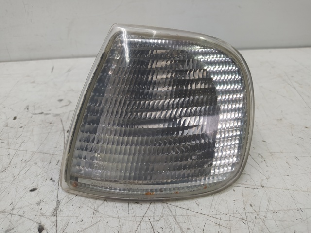 Kierunkowskaz lewy 6K5953049B VAG