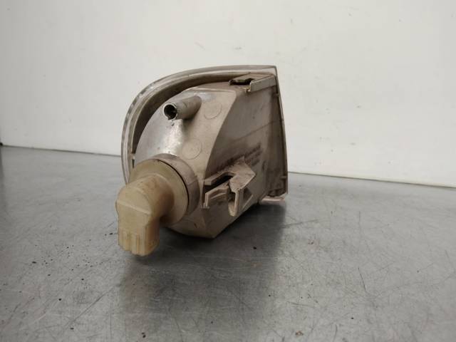 Kierunkowskaz lewy 6K5953049B VAG