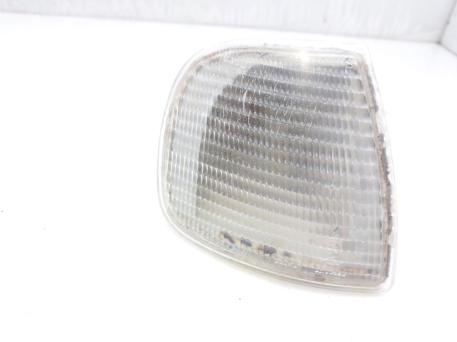 Kierunkowskaz prawy 6K5953050B VAG