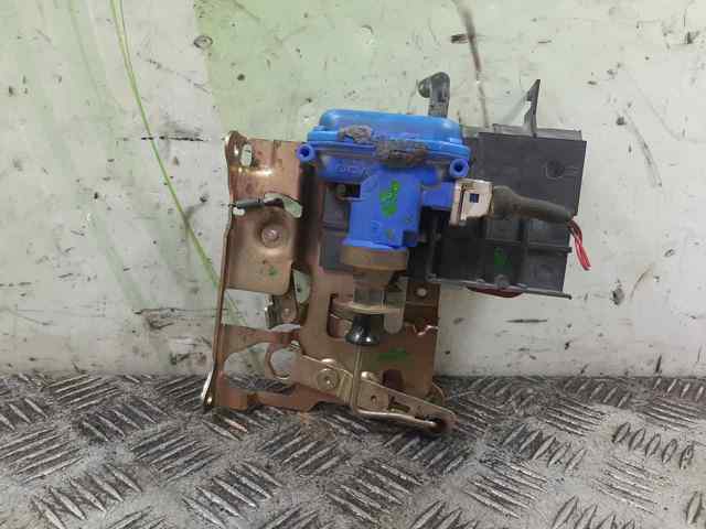 Zamek klapy Seat Inca