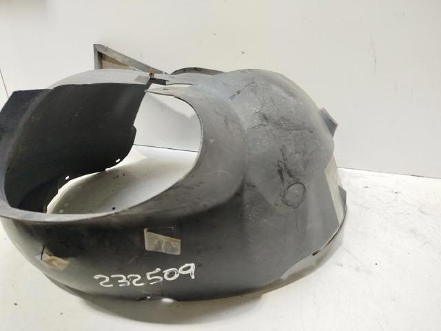 Nadkole błotnika przedniego lewe Seat Cordoba 6L2