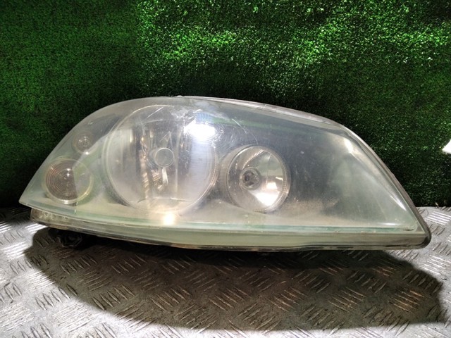 Reflektor lewy 6L1941006A VAG