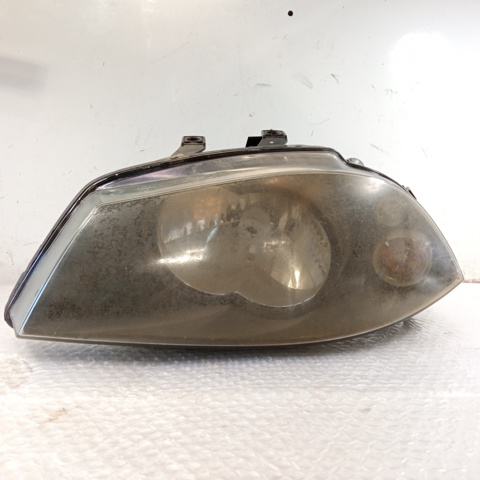 Reflektor lewy 6L1941751M VAG