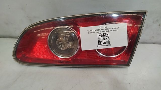 Lampa zespolona tylna prawa wewnętrzna 6L5945108 VAG