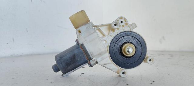 6M2114553B Ford