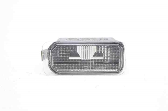Lampa oświetlenia tylnej tablicy rejestracyjnej 6M2A13550AC FORD