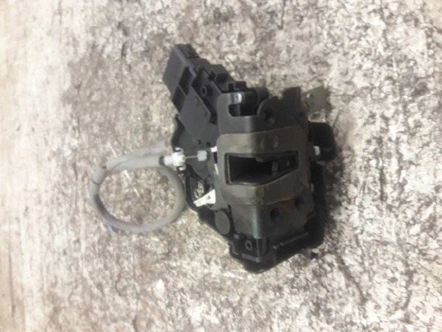 Zamek drzwi przednich lewych 6M2AR21813EB FORD