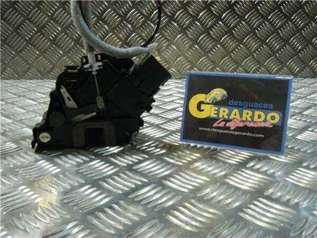 Zamek drzwi tylnych lewych 6M2AR26413BC FORD