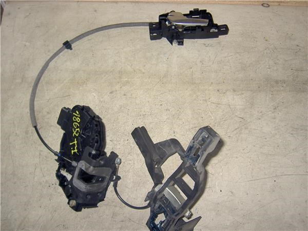 Zamek drzwi tylnych lewych 6M2AR26413EC FORD