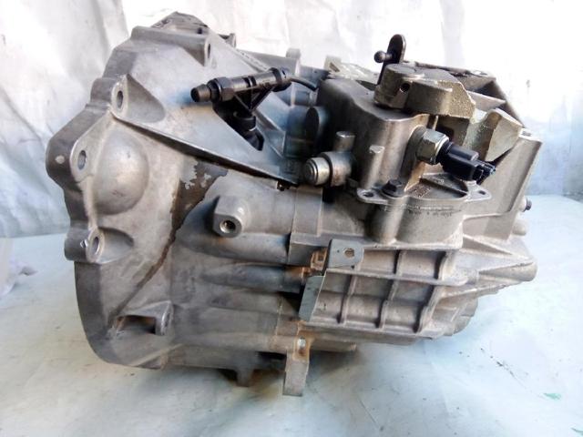 Mechaniczna skrzynia biegów w komplecie 6M2R7F096EB FORD