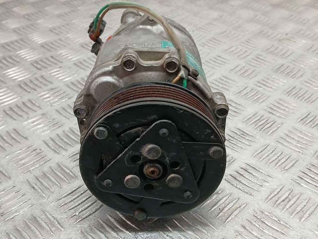 Sprężarka klimatyzacji 6N0820803B VAG