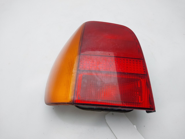 Lampa zespolona tylna lewa 6N0945095 VAG