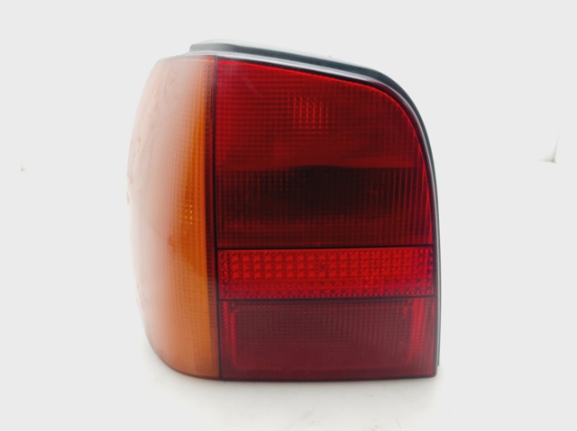Lampa zespolona tylna lewa 6N0945095 VAG