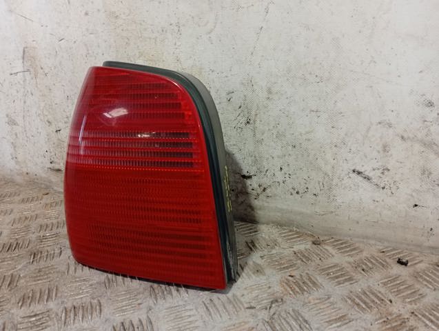 Lampa zespolona tylna lewa 6N0945095H VAG
