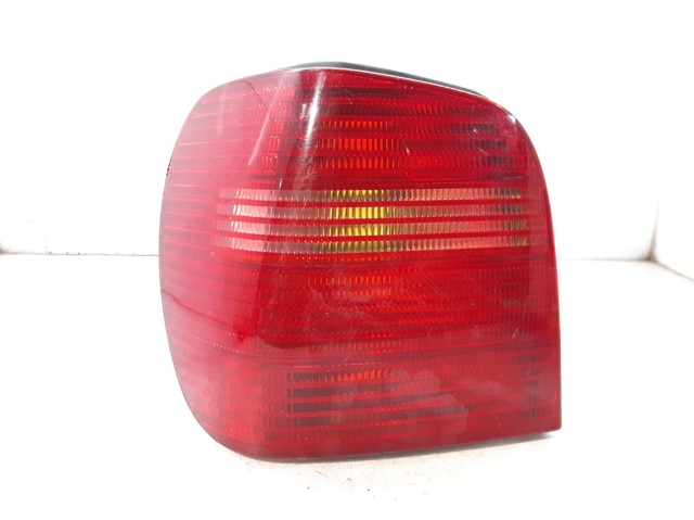 Lampa zespolona tylna lewa 6N0945095H VAG