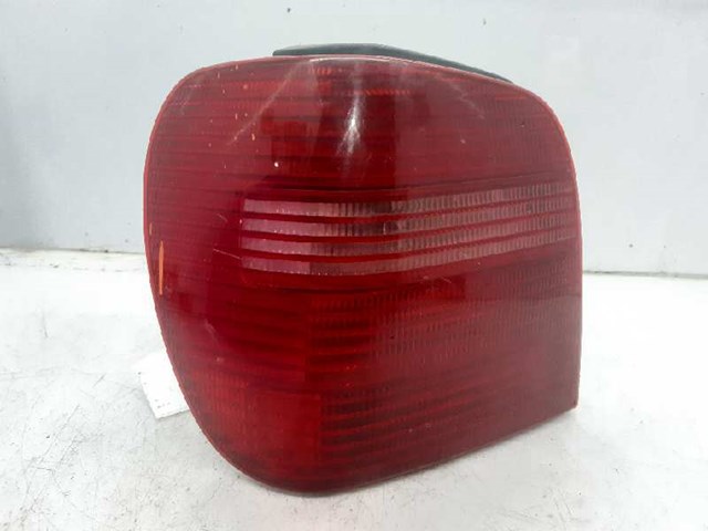Lampa zespolona tylna lewa 6N0945095H VAG