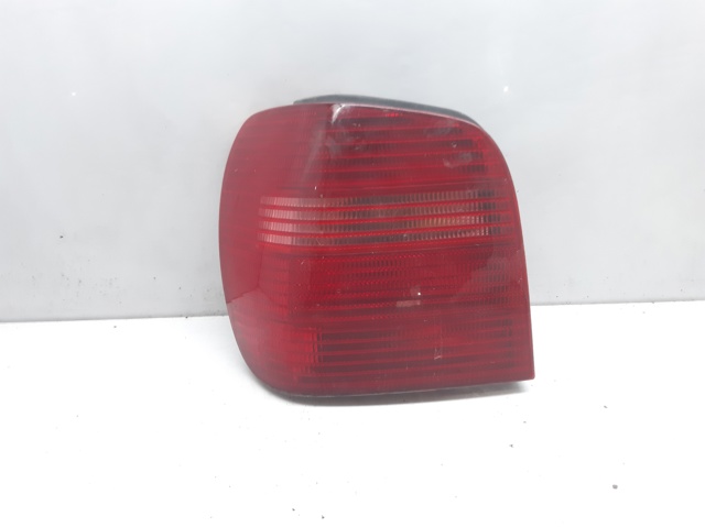 Lampa zespolona tylna lewa 6N0945095H VAG