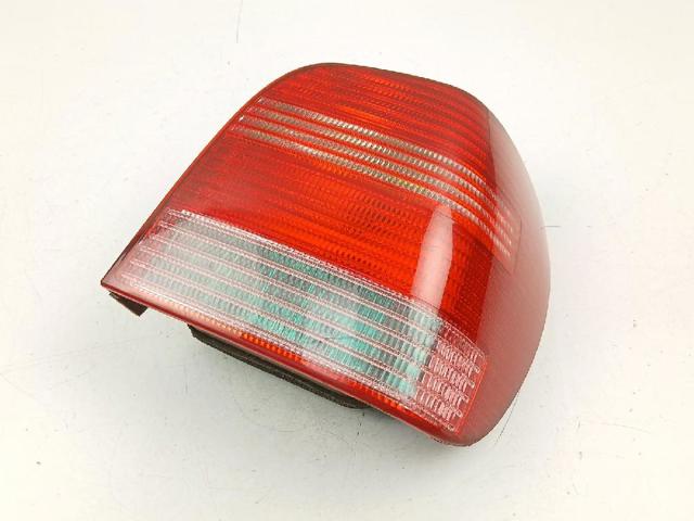 Lampa zespolona tylna prawa 6N0945096H VAG