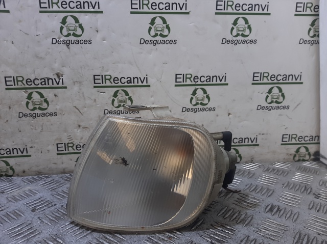 Kierunkowskaz lewy 6N0953049C VAG
