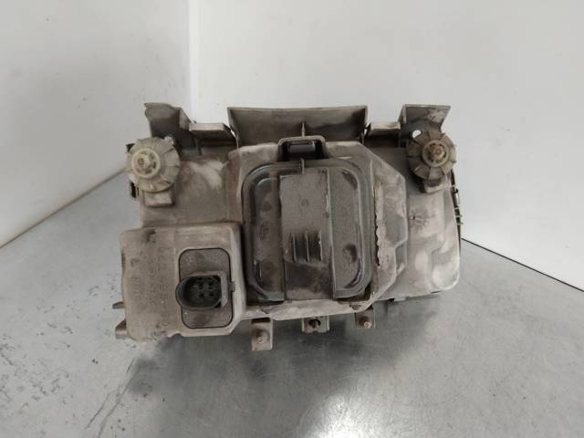 Reflektor lewy 6N1941015 VAG