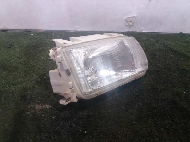 Reflektor prawy 6N1941016A VAG