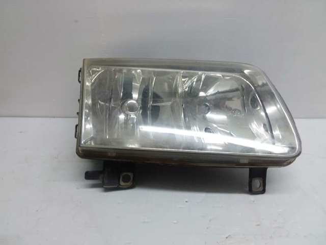 Reflektor prawy 6N1941016AD VAG