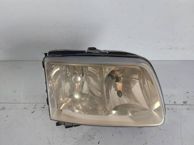 Reflektor prawy 6N1941016AD VAG