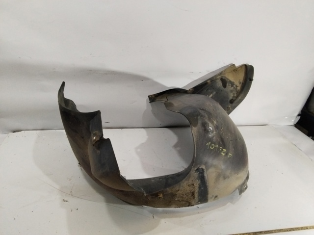 Nadkole błotnika przedniego prawe 6P0809958 VAG