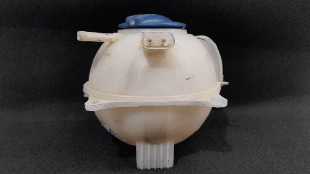 Zbiorniczek wyrównawczy układu chłodzenia 6Q0121407B VAG