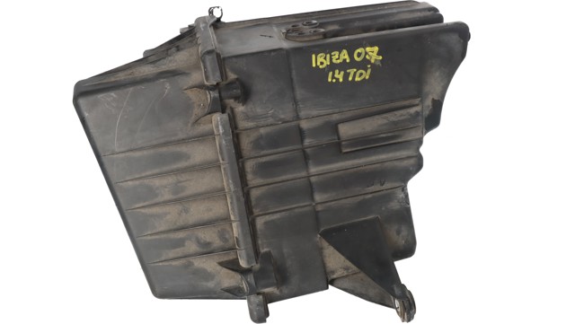 Obudowa filtra powietrza 6Q0129601AR VAG